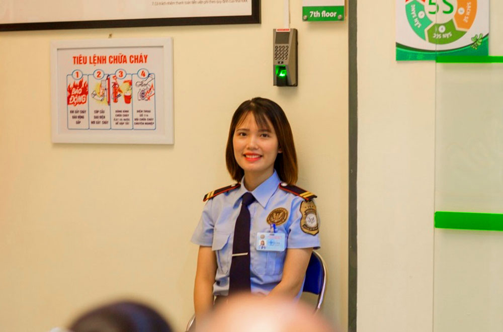 hinh-anh-nu-bao-ve-1